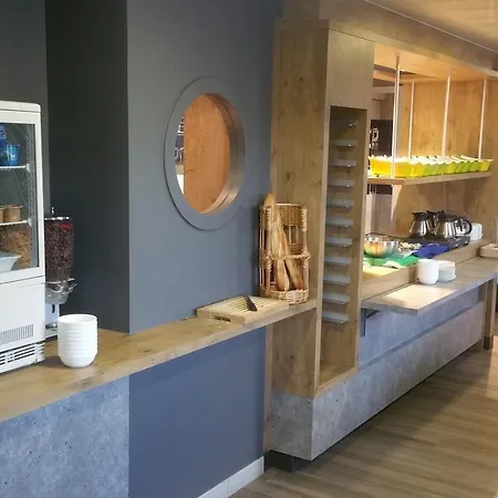 Ξενοδοχείο Ibis Budget Grands Champs 2*