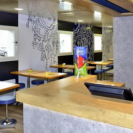 Ibis Budget Grands Champs Hotel 2*