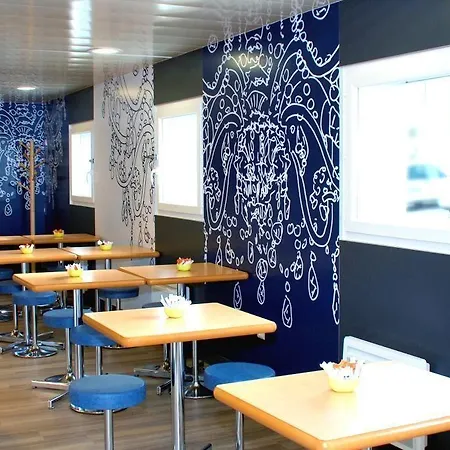 Ibis Budget Grands Champs Hotel