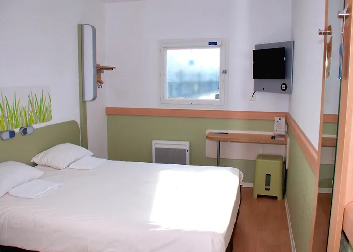 Ibis Budget Grands Champs Hotel Flers (Orne)